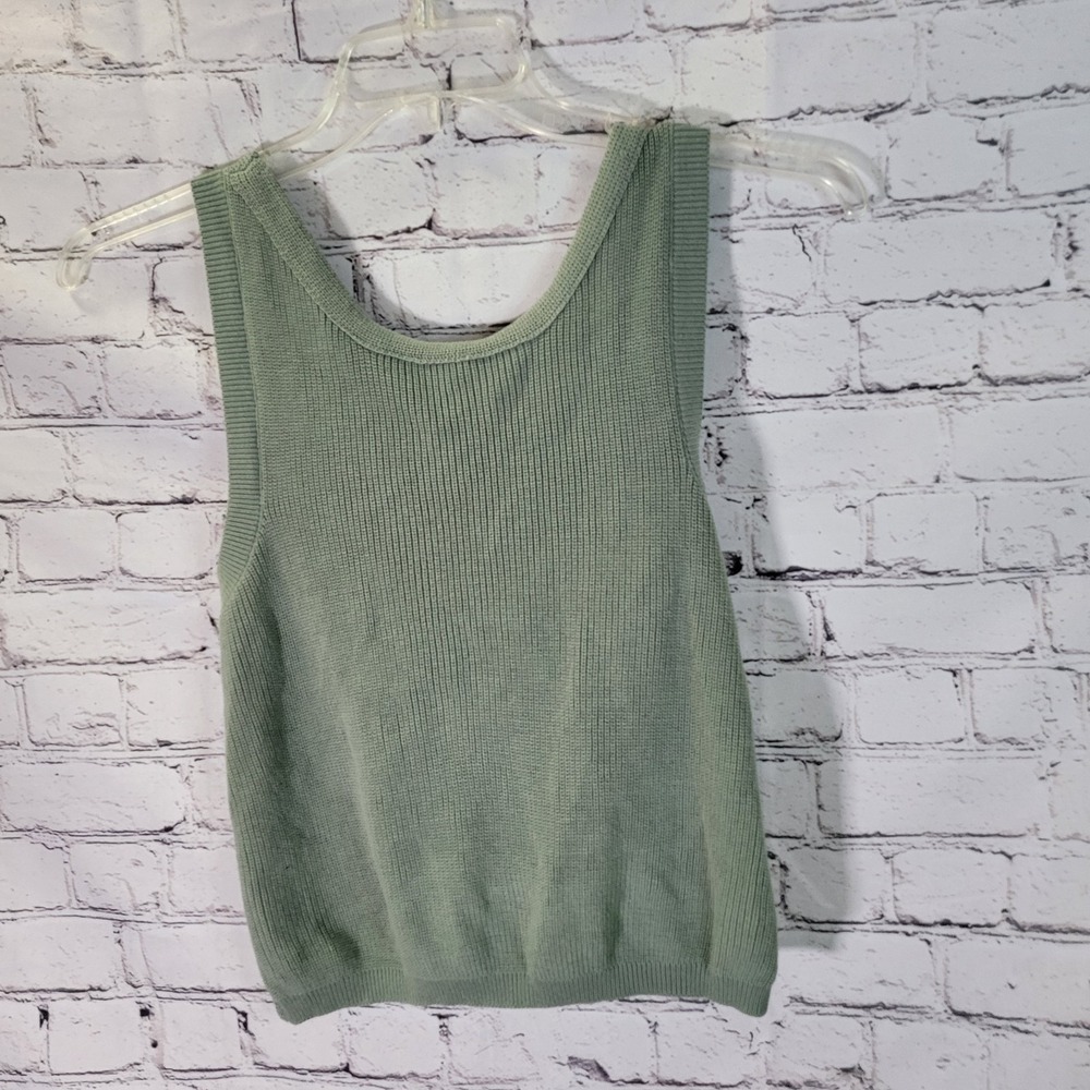 By Together, Green‎ Back Knotted Sleevless Sweater Size Small